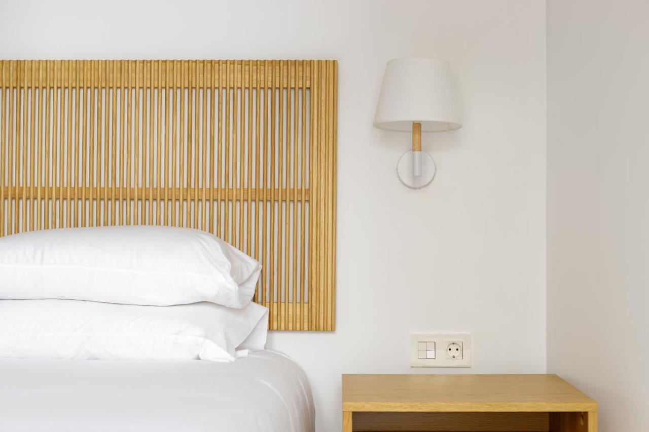 Caleta Homes - Apartamentos Pompidou マラガ エクステリア 写真